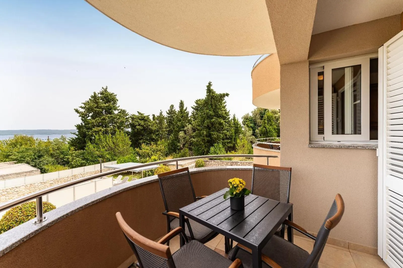 Holiday Home Mokra With Private Pool Zdrelac Croatia