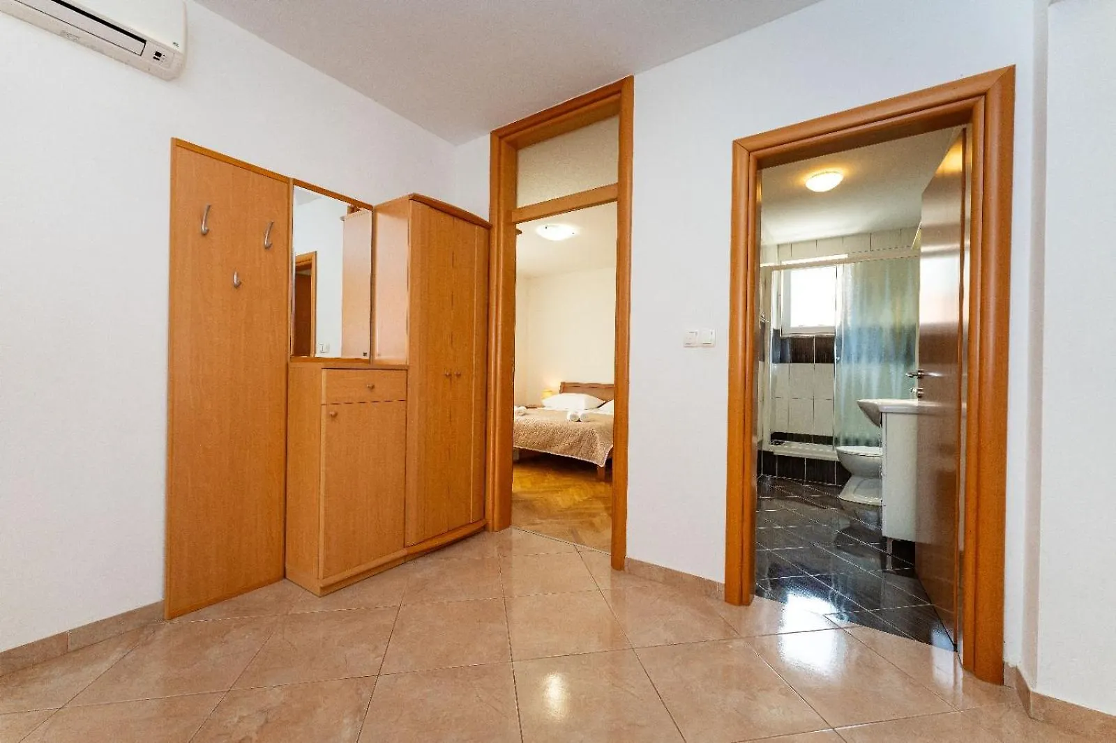 Holiday Home Mokra With Private Pool Zdrelac